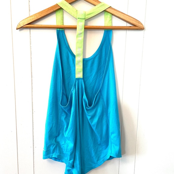 NIKE tank top - Picture 4 of 4